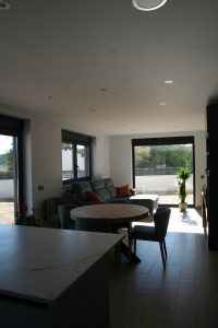 Salón interior, vivienda Atalaya